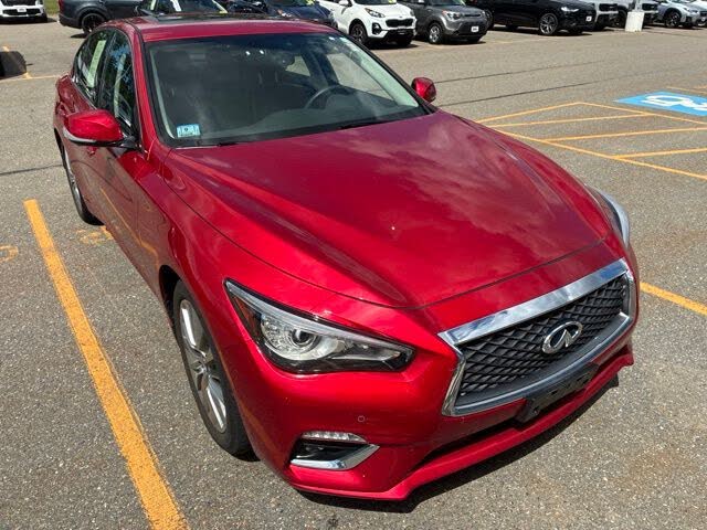 2023 Infiniti Q50 LUXE