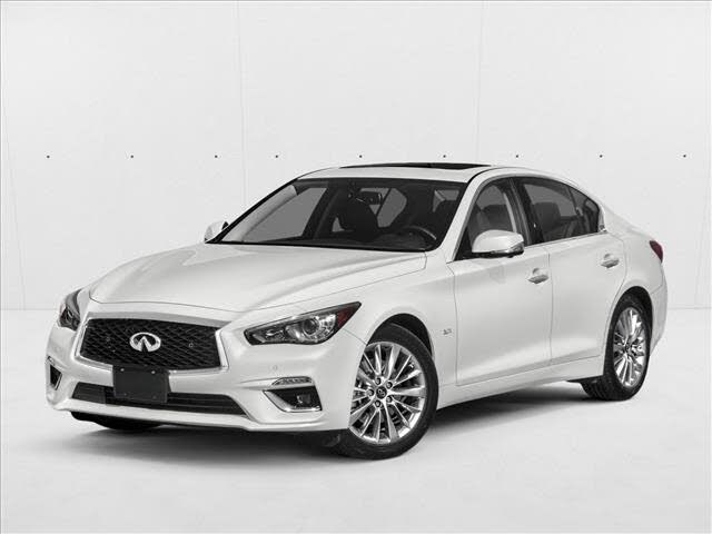 2023 Infiniti Q50 LUXE