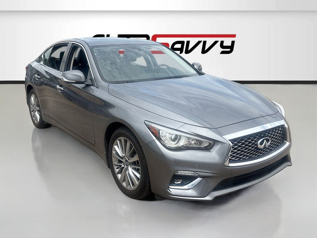 2024 Infiniti Q50 LUXE