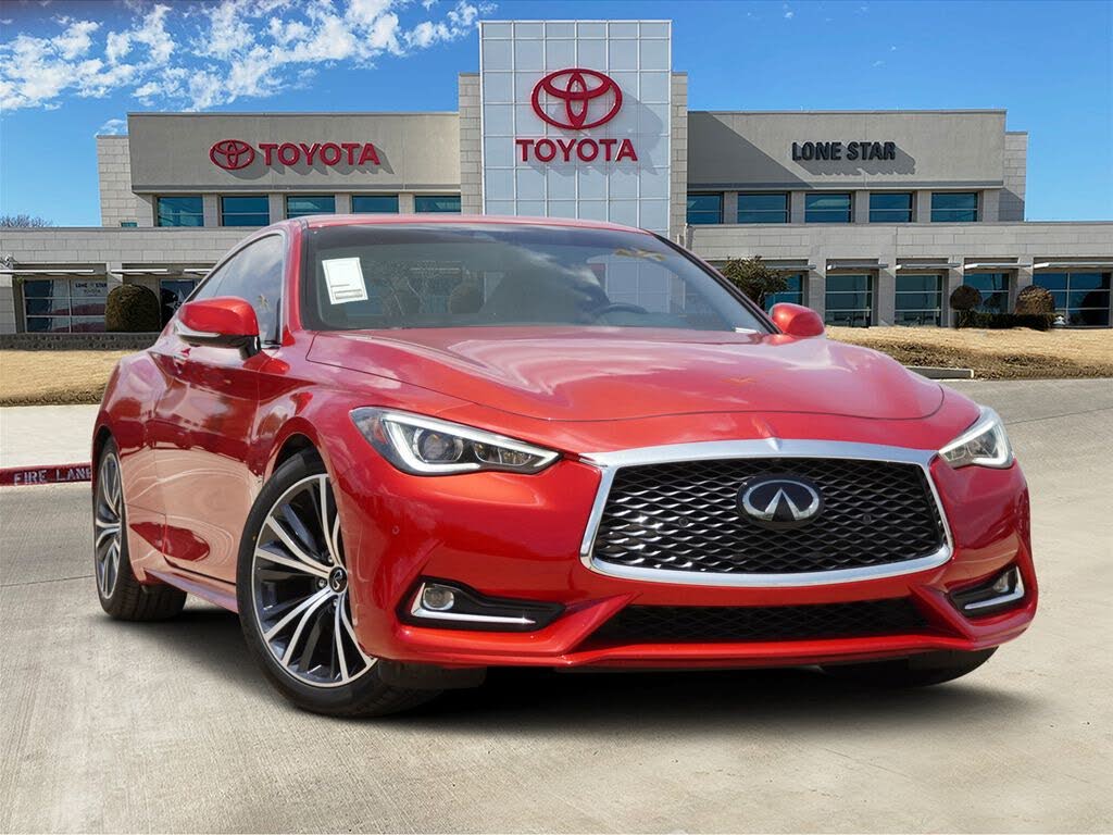 2022 Infiniti Q60 LUXE