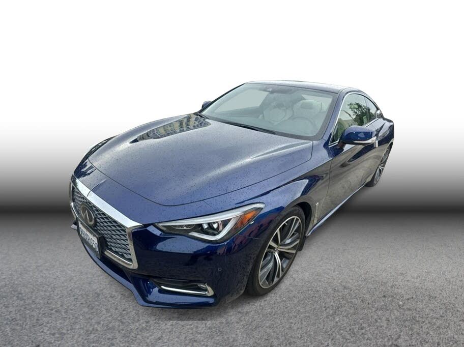 2022 Infiniti Q60 LUXE