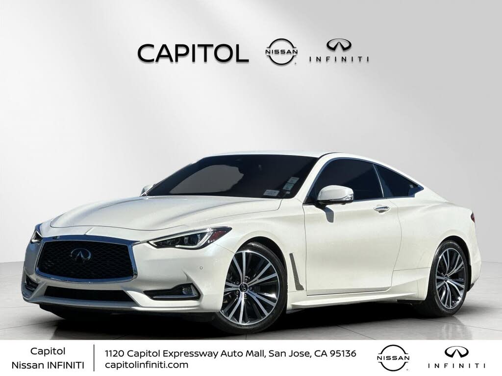 2022 Infiniti Q60 LUXE