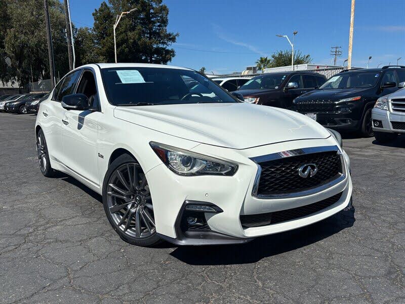 2018 Infiniti Q50 RED SPORT 400