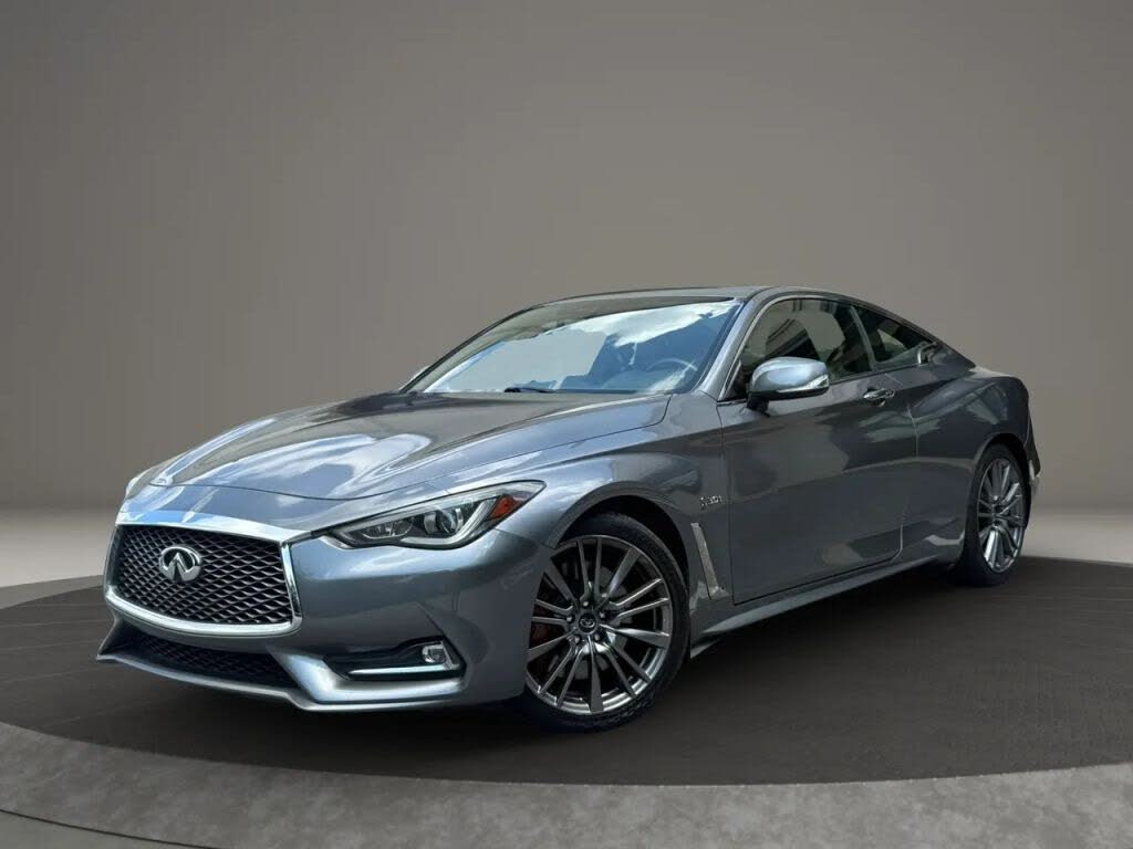 2017 Infiniti Q60 Red Sport 400