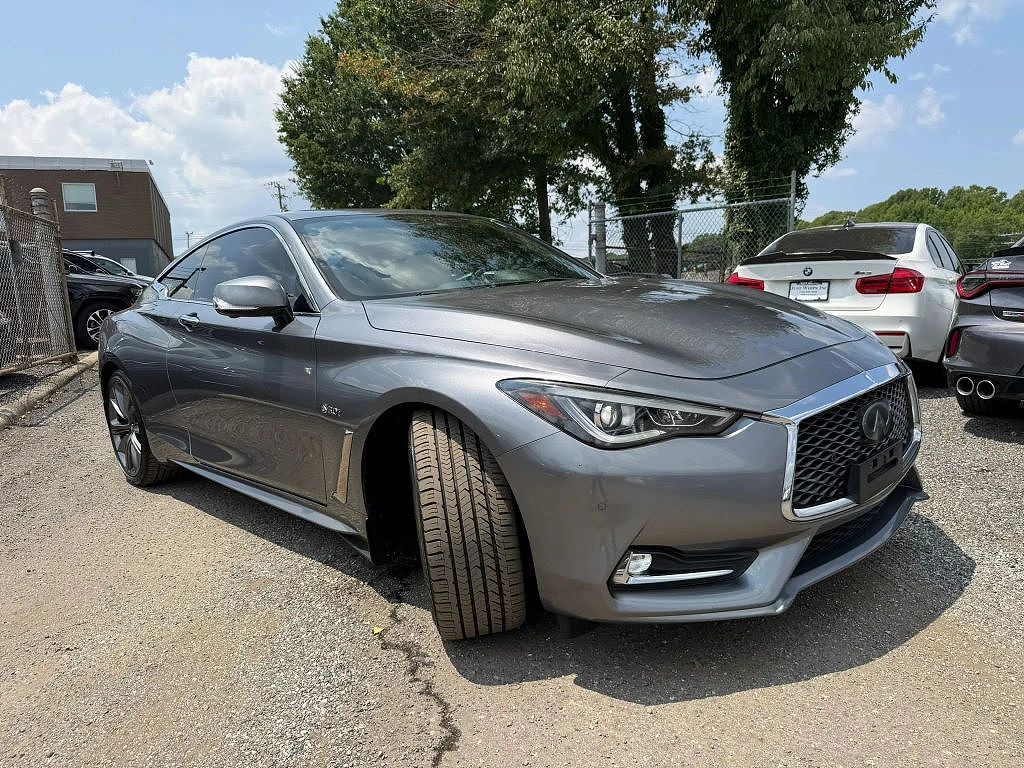 2018 Infiniti Q60 RED SPORT 400