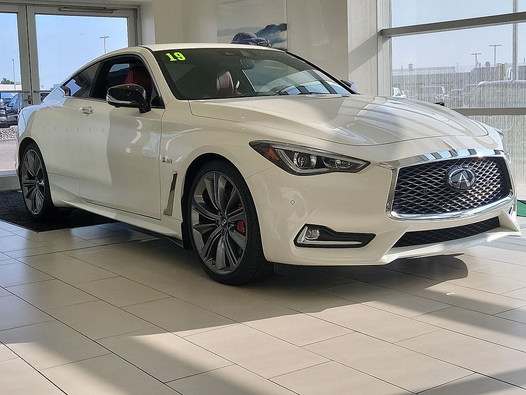 2019 Infiniti Q60 RED SPORT 400