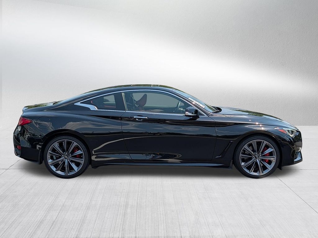 2022 Infiniti Q60 RED SPORT 400