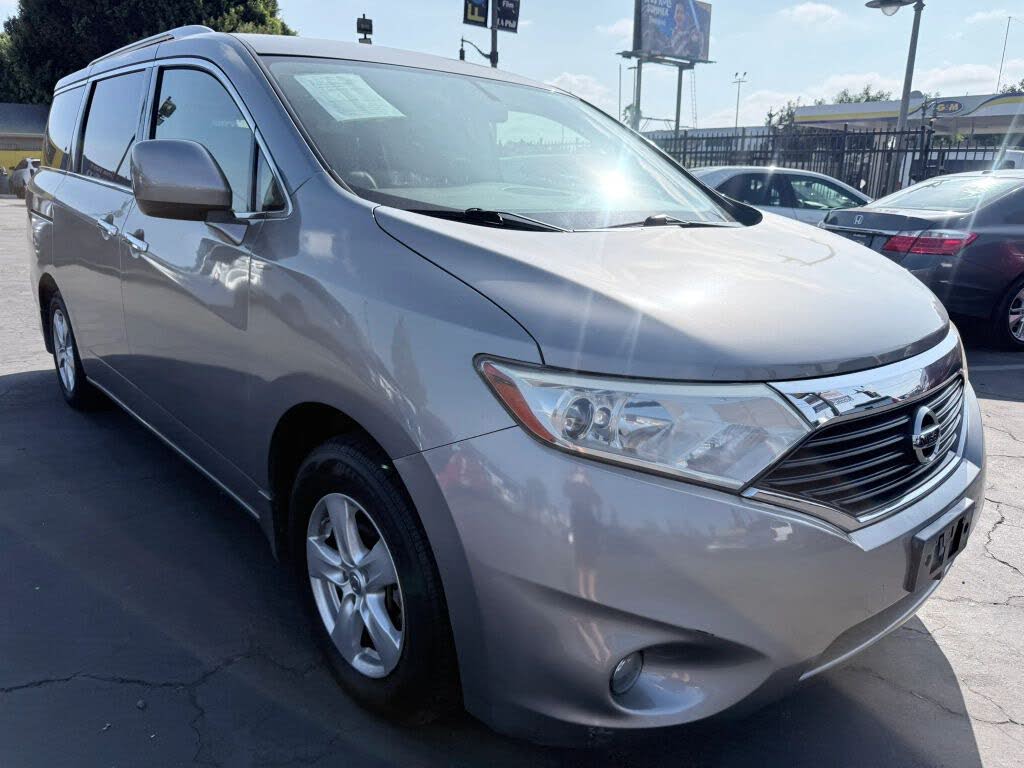 2013 Nissan Quest LE