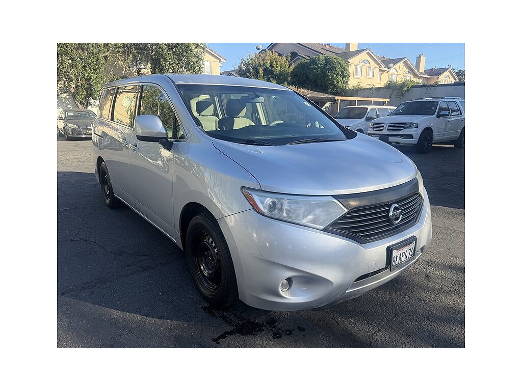 2015 Nissan Quest Platinum