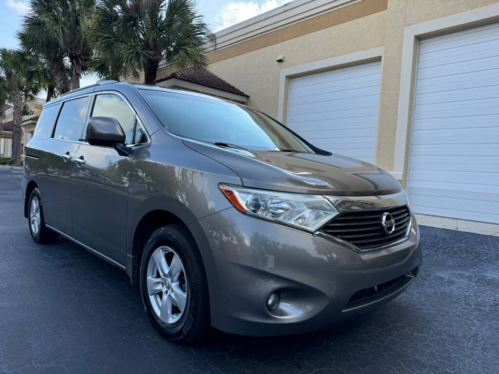 2015 Nissan Quest Platinum