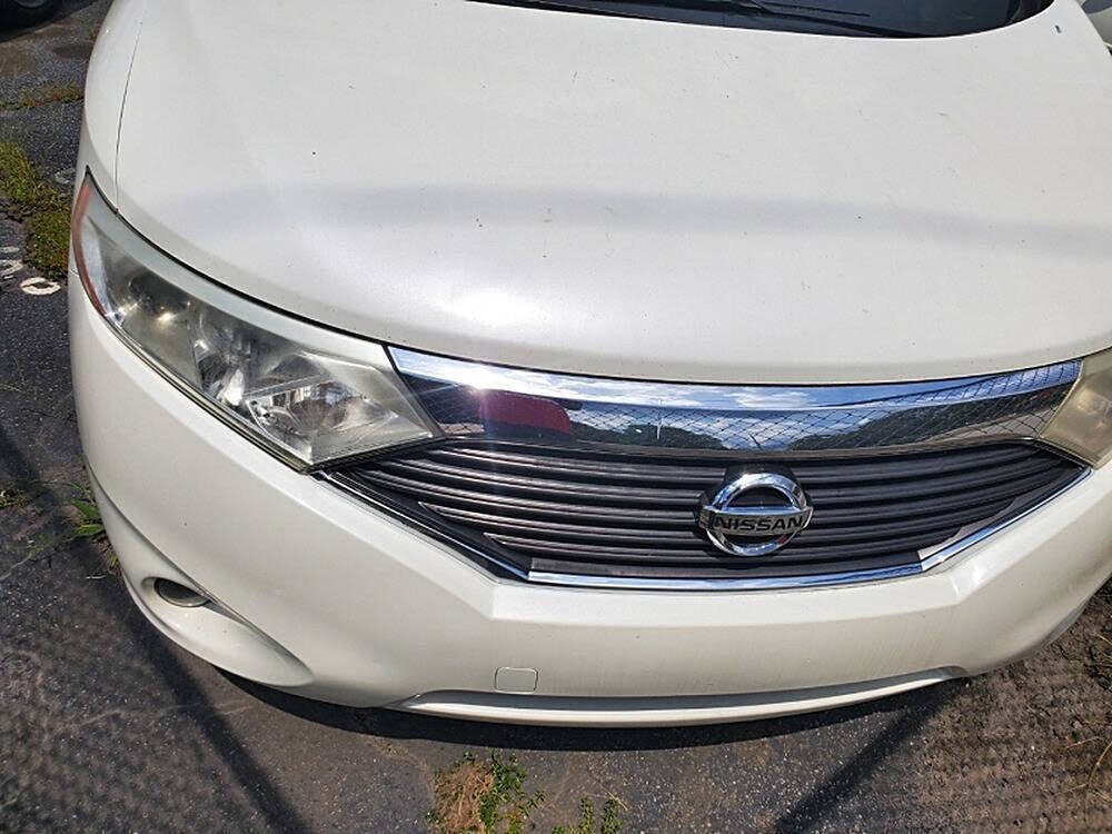2015 Nissan Quest Platinum