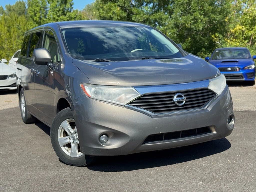 2015 Nissan Quest Platinum