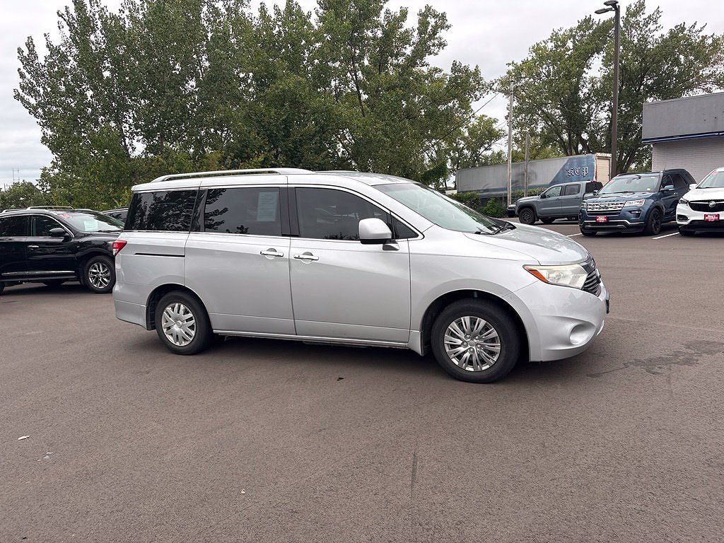 2014 Nissan Quest LE
