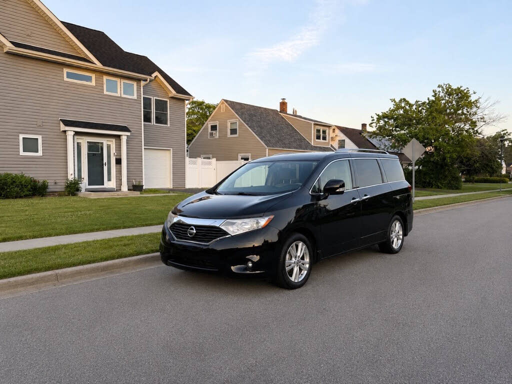 2015 Nissan Quest Platinum