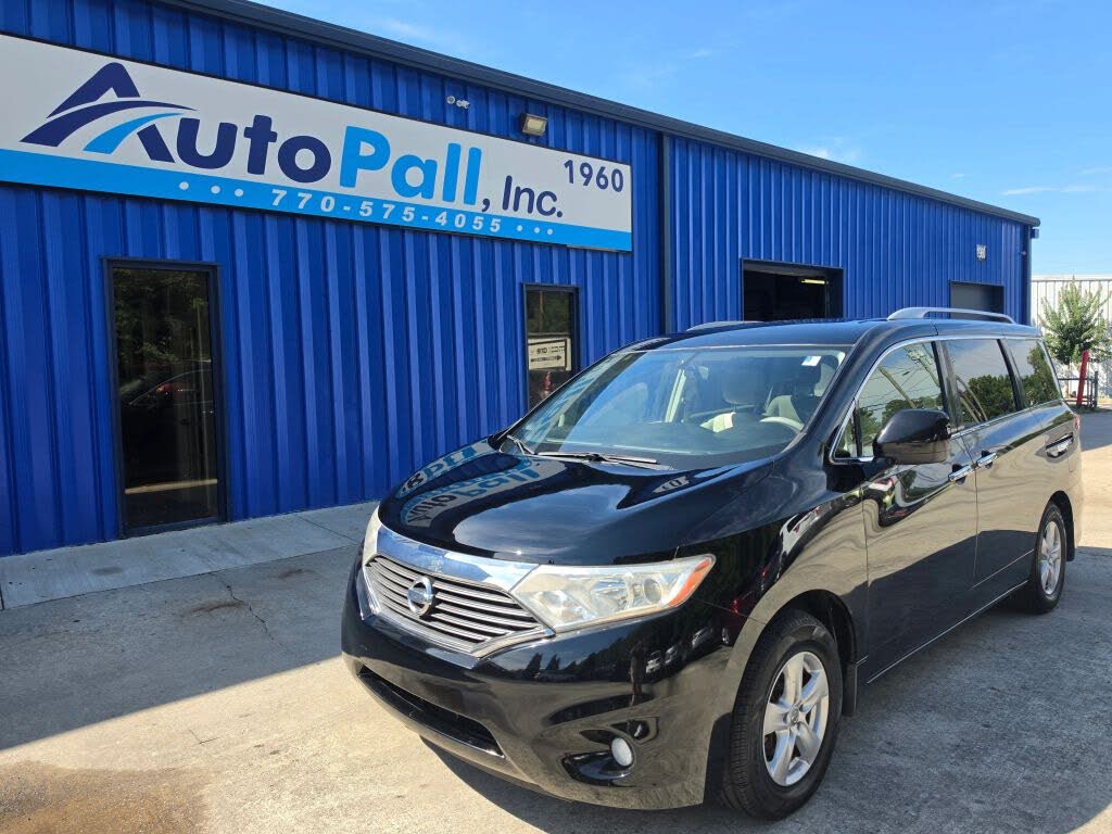 2013 Nissan Quest LE