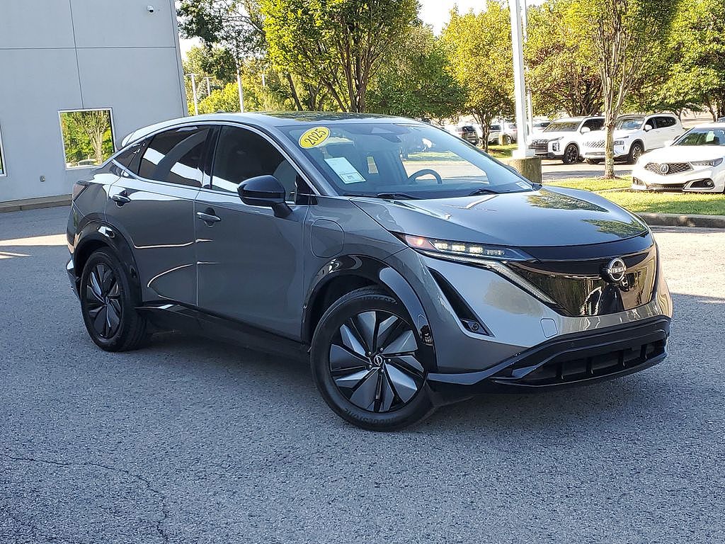 2025 Nissan Ariya Engage