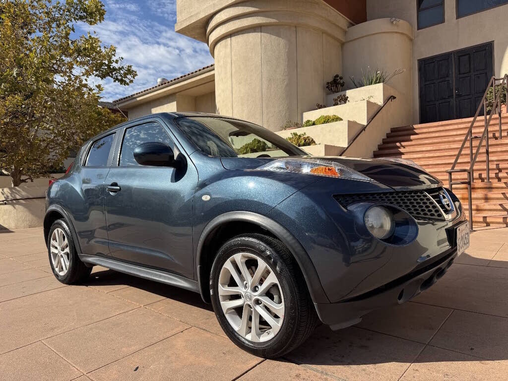 2011 Nissan JUKE S