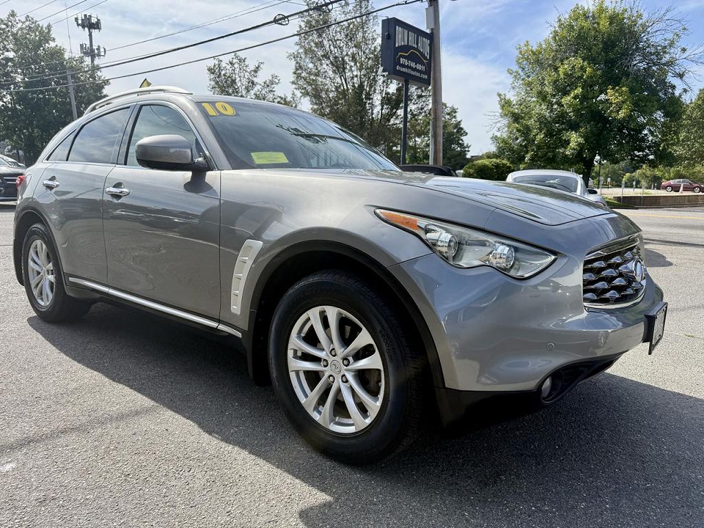 2010 Infiniti FX35