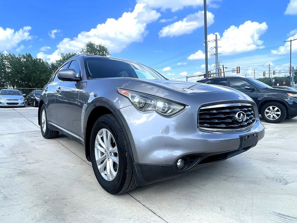2010 Infiniti FX35