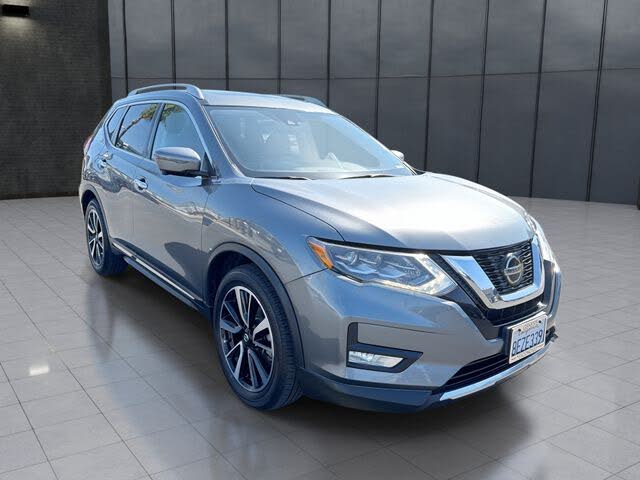 2018 Nissan Rogue SV