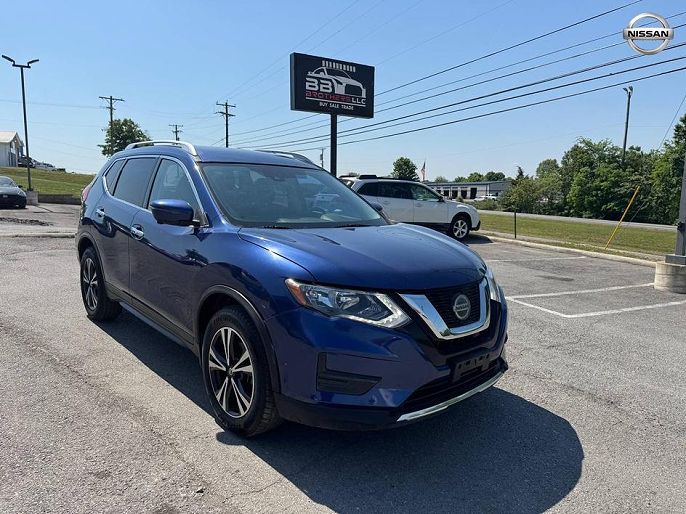 2020 Nissan Rogue SV