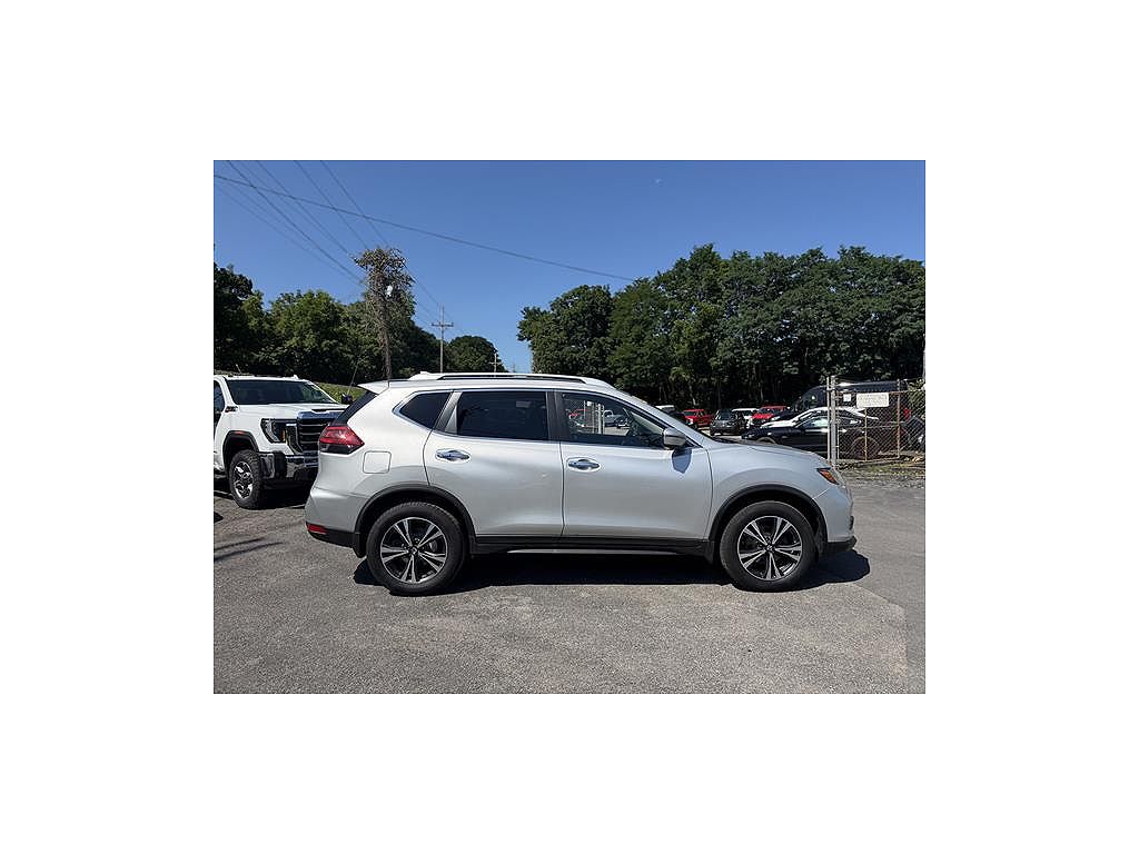 2019 Nissan Rogue SV
