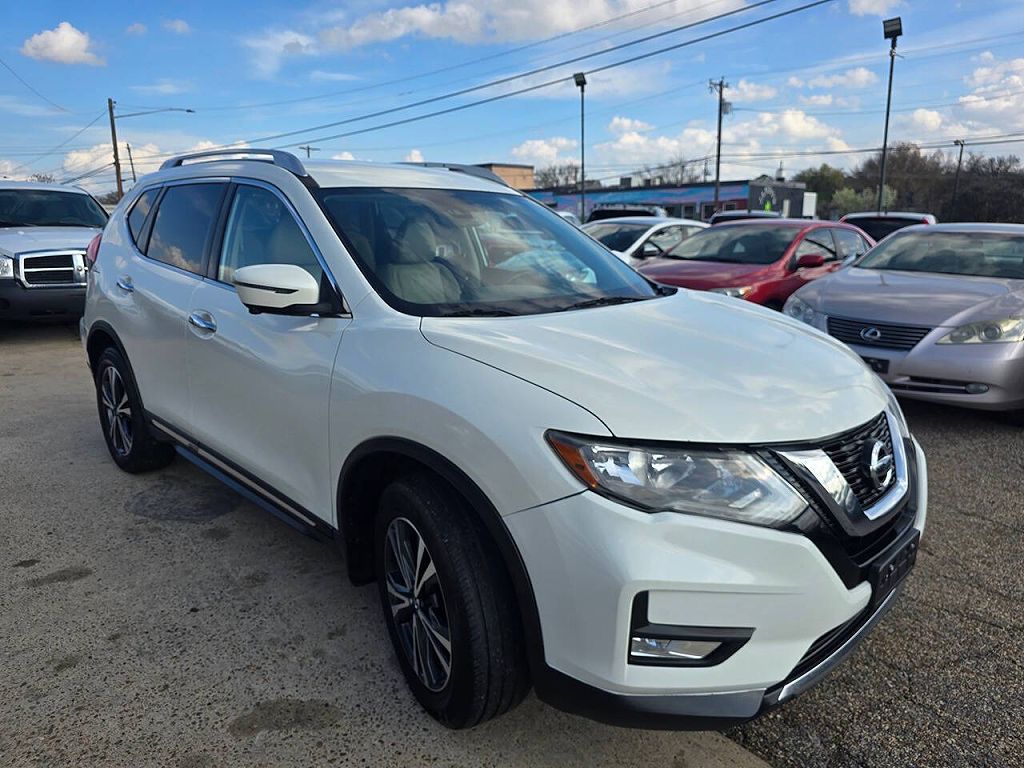 2017 Nissan Rogue SV