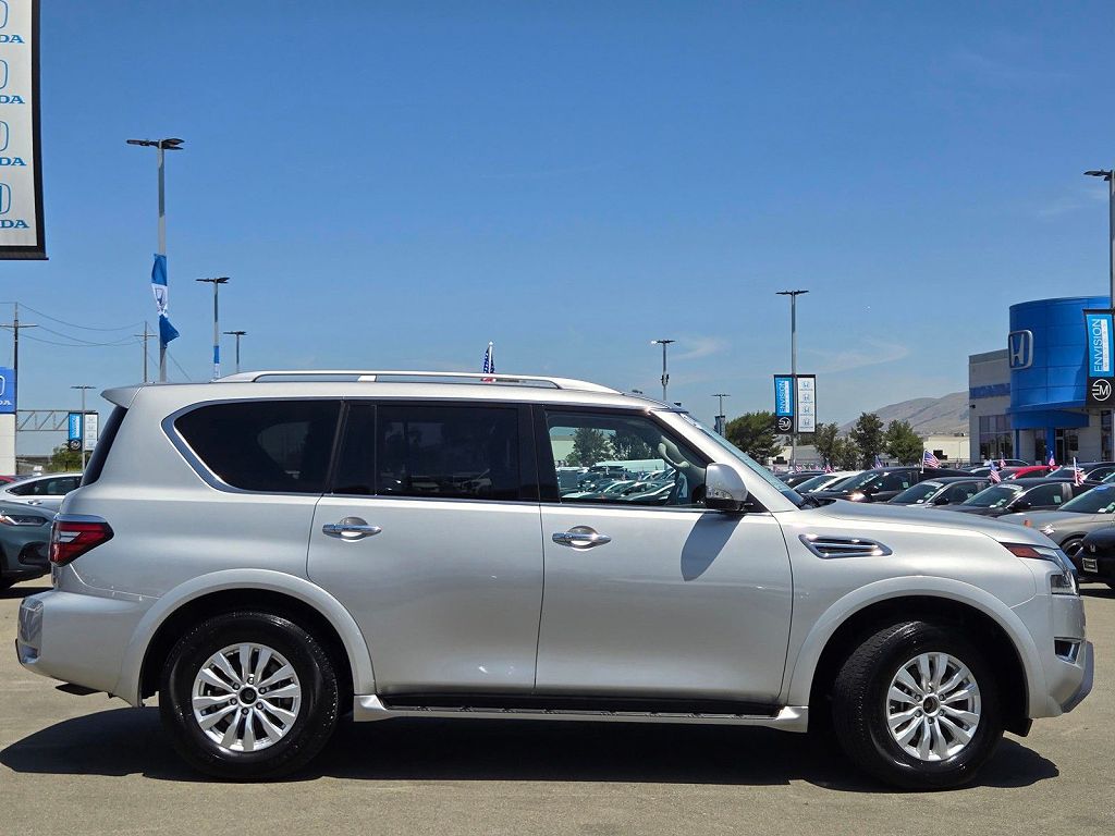 2024 Nissan Armada SV