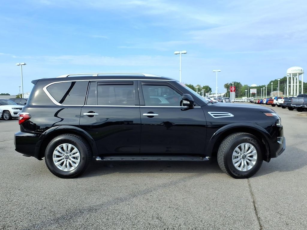 2024 Nissan Armada SV