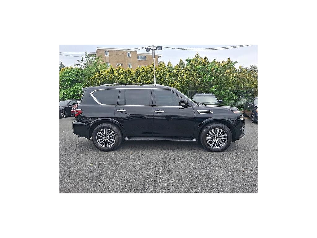 2023 Nissan Armada SL