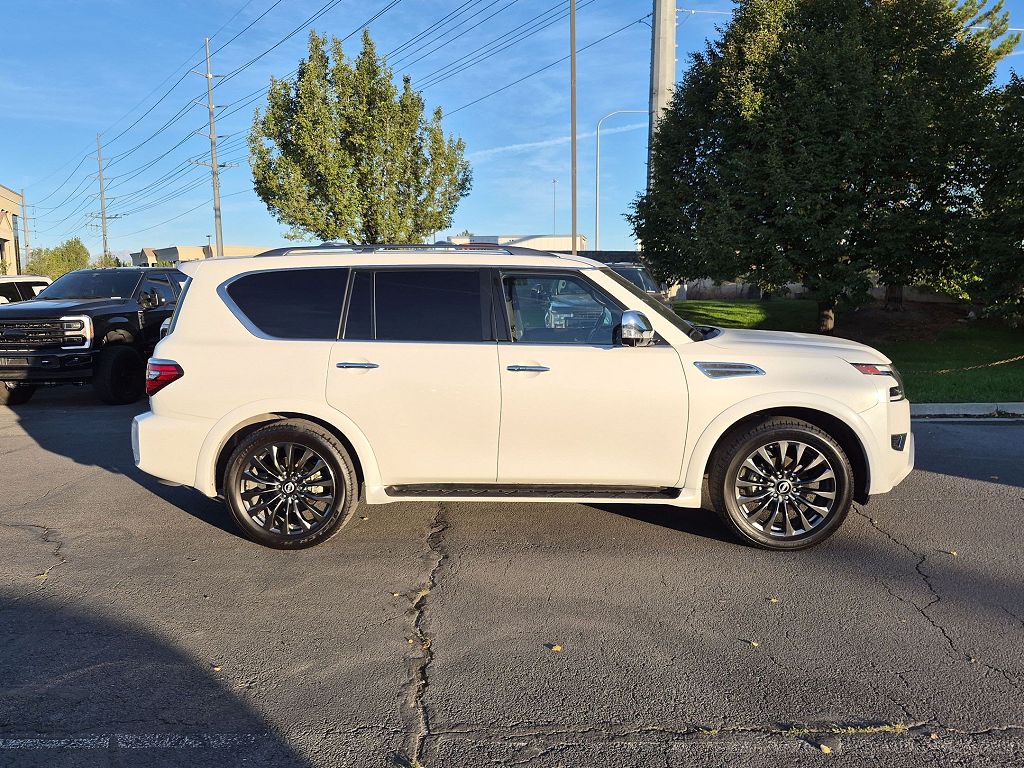 2023 Nissan Armada Platinum