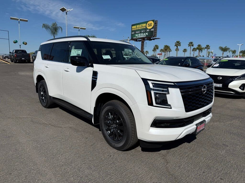 2026 Nissan Armada SV