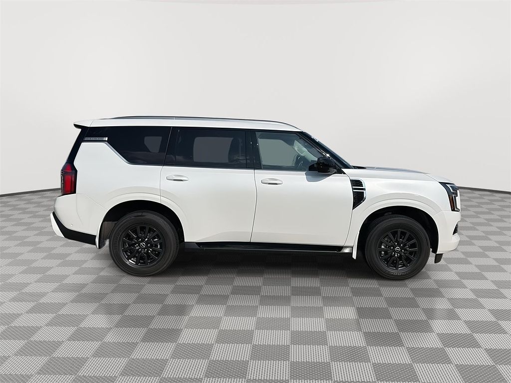 2025 Nissan Armada SV