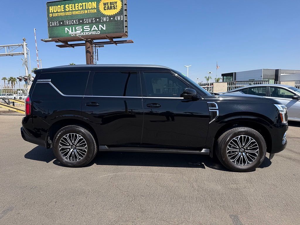 2025 Nissan Armada SL