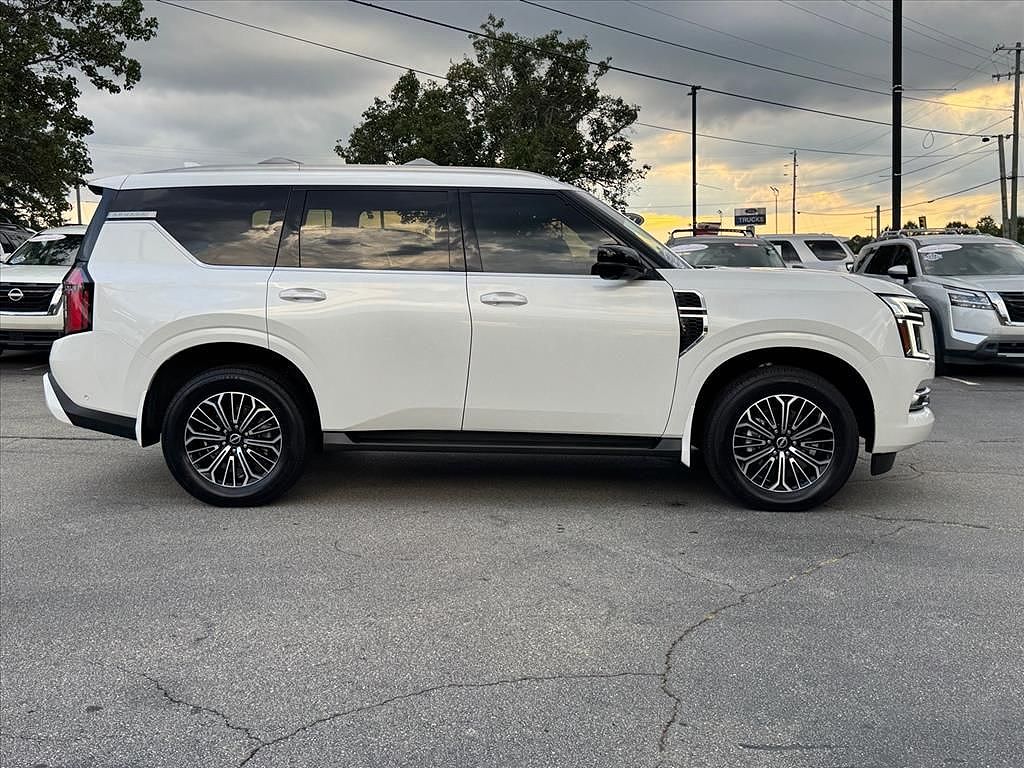 2025 Nissan Armada SL