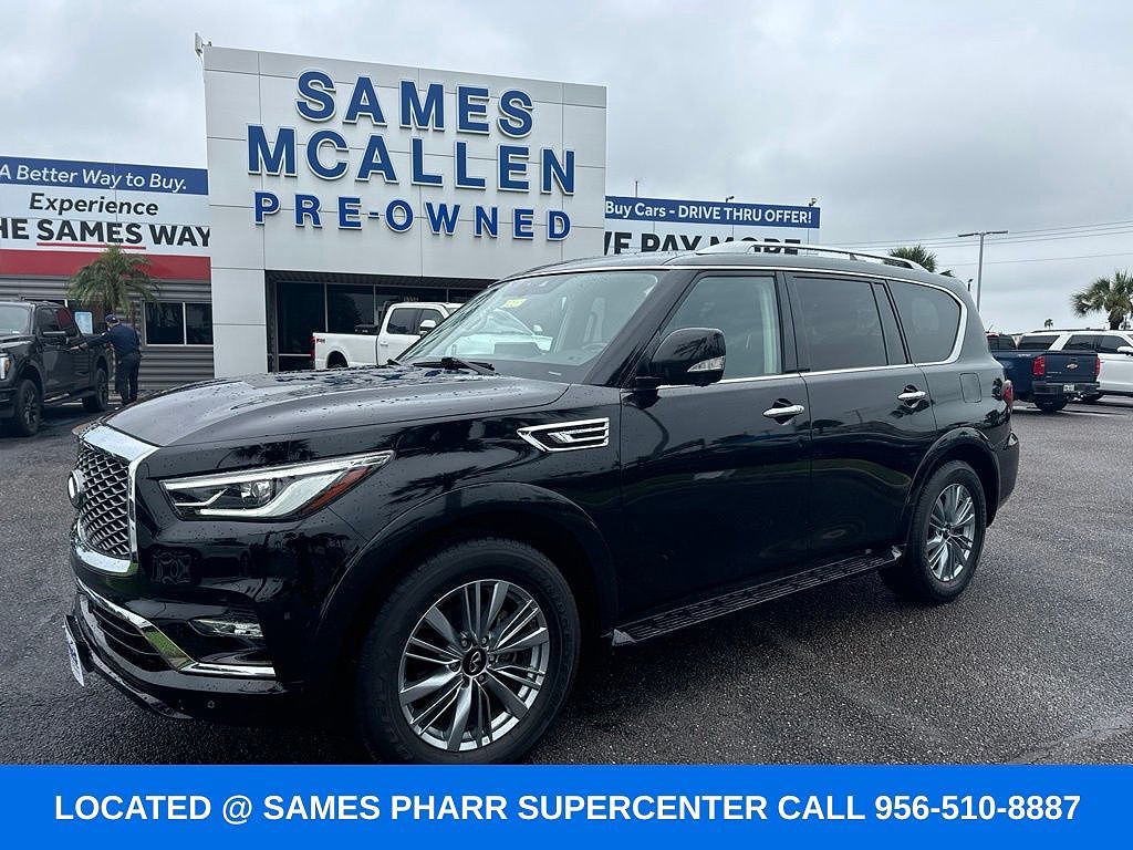 2022 INFINITI QX80 LUXE