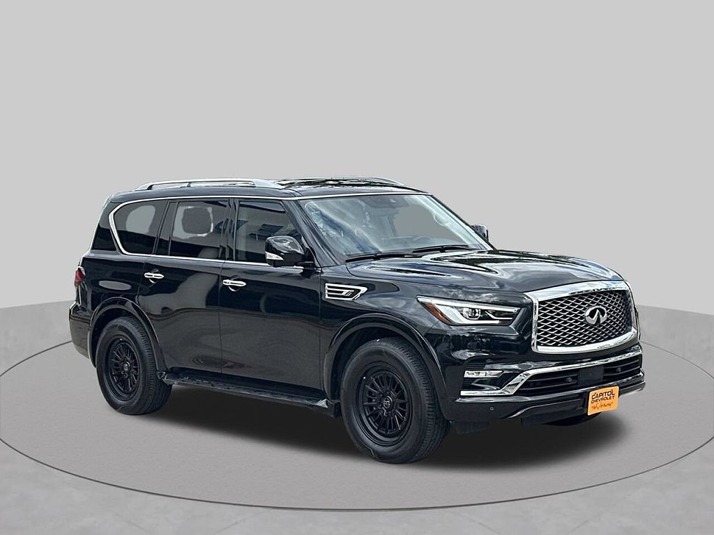 2024 INFINITI QX80 Luxe