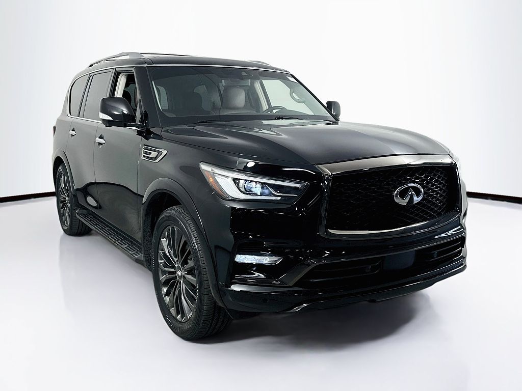 2021 Infiniti QX80 LUXE