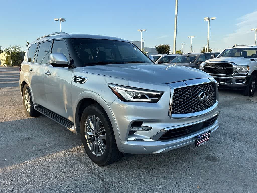 2021 INFINITI QX80 LUXE