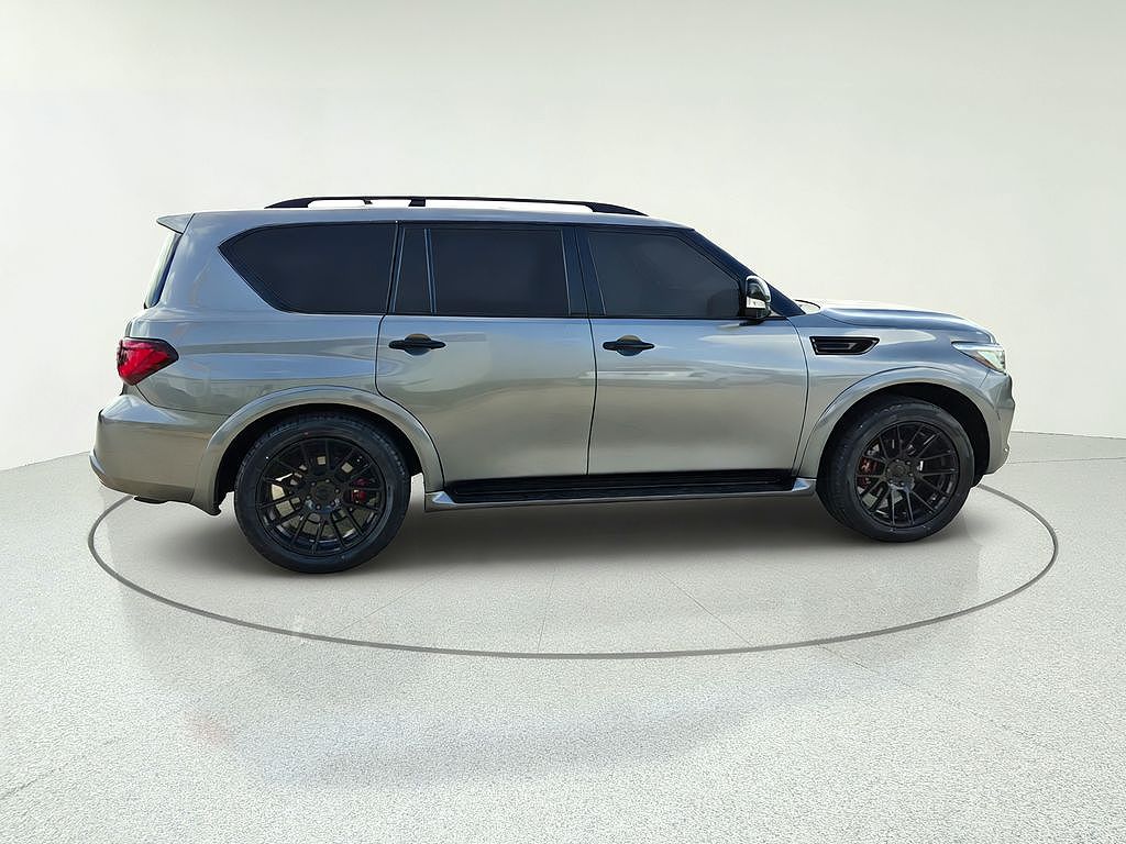 2021 Infiniti QX80 LUXE
