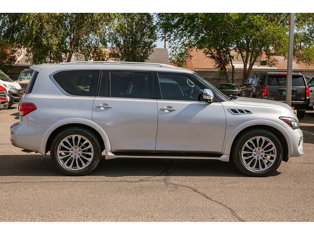 2017 INFINITI QX80 Limited