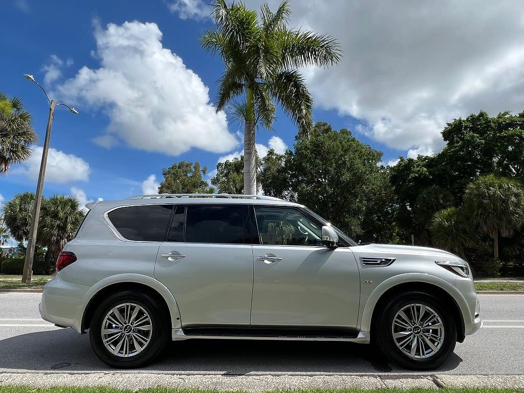 2020 Infiniti QX80 LUXE