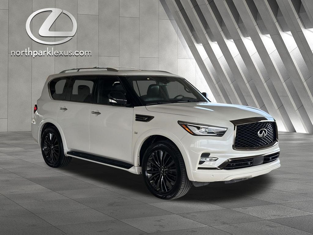 2020 INFINITI QX80 LUXE