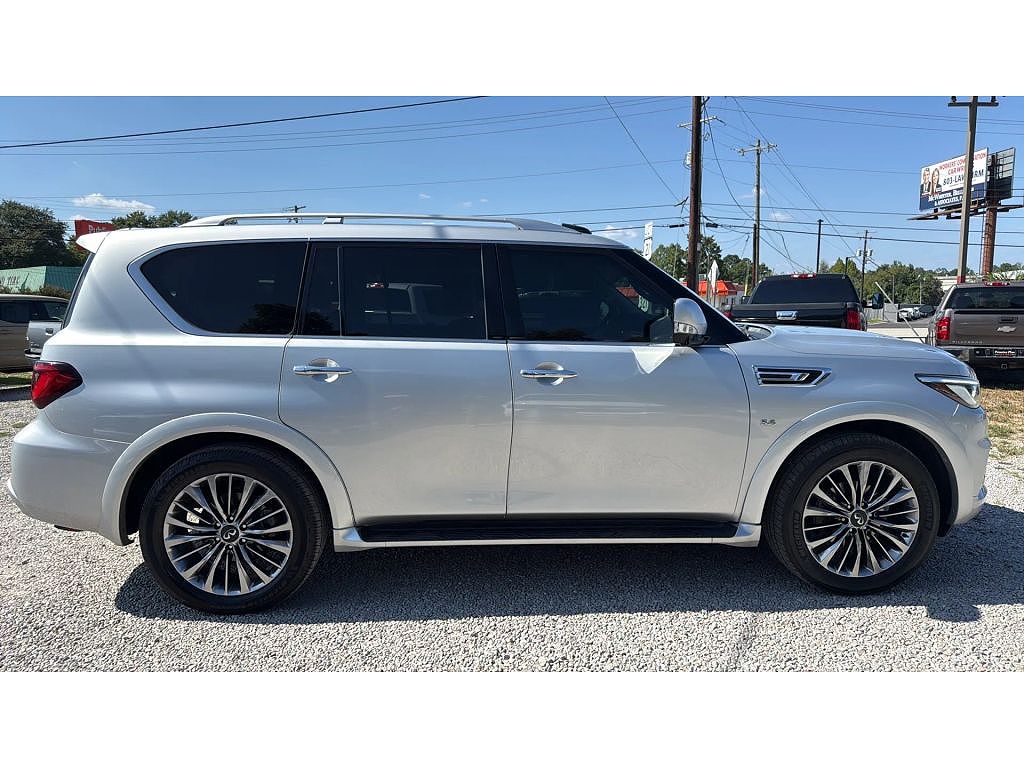 2019 Infiniti QX80 LUXE