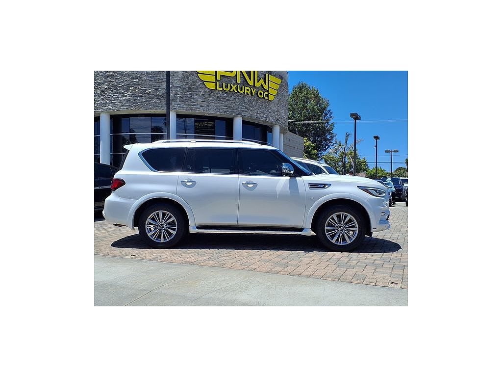 2018 Infiniti QX80