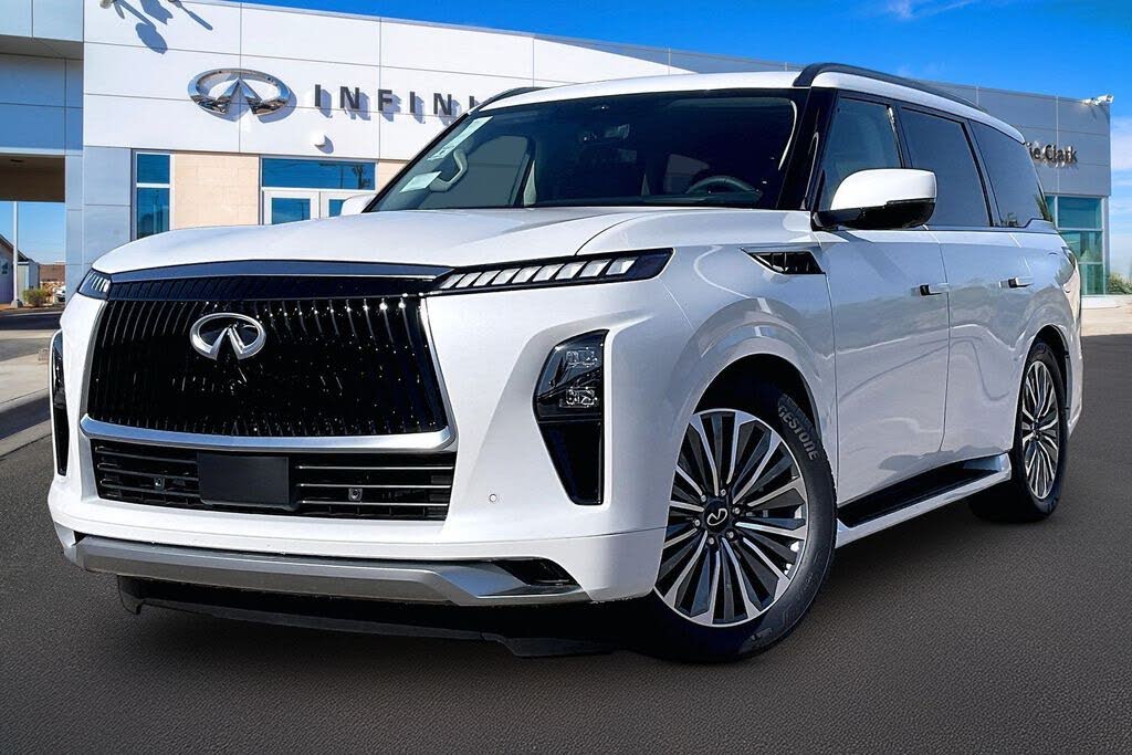 2027 Infiniti QX80 LUXE