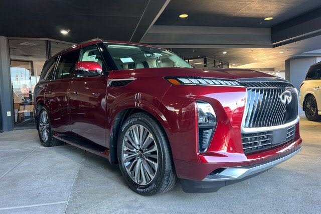 2026 Infiniti QX80 LUXE