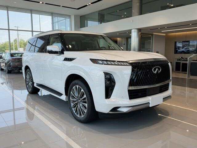 2027 Infiniti QX80 LUXE