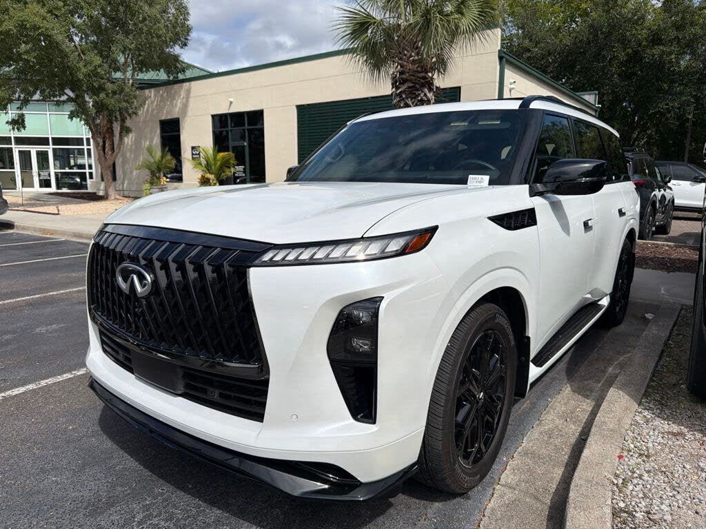 2026 Infiniti QX80 SPORT