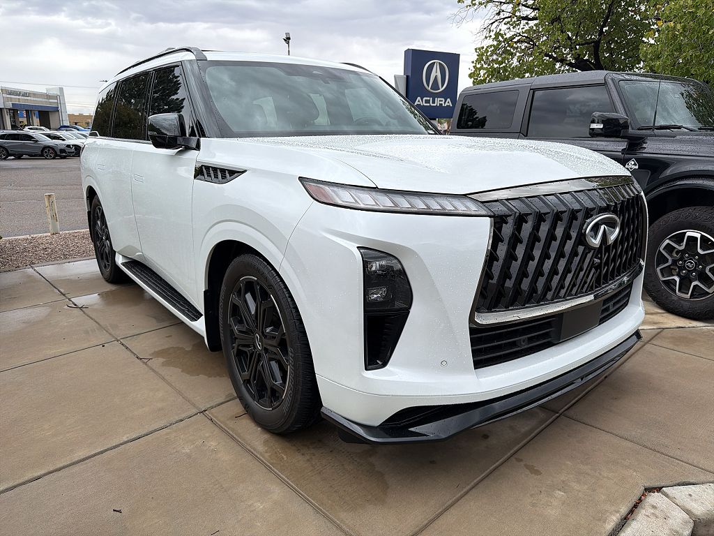 2026 Infiniti QX80 SPORT